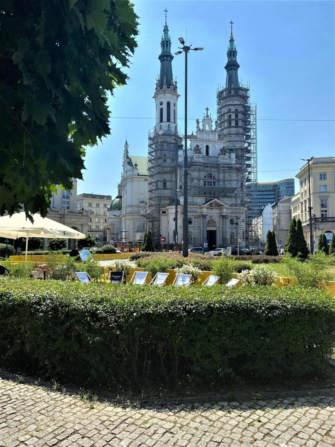 Lovage Plac Zbawiciela * Warszawa